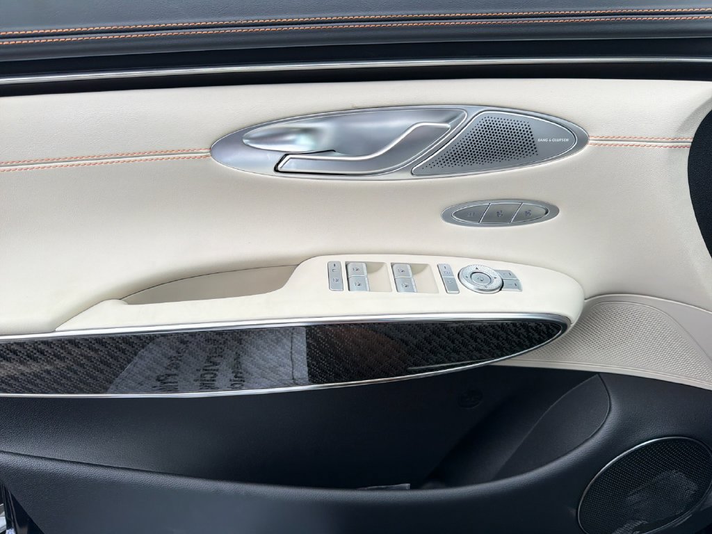 New 2026 Genesis GV70 3.5T Sport Prestige AWD/4WD image 11