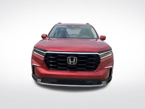 New 2025 Honda Pilot Touring image 12