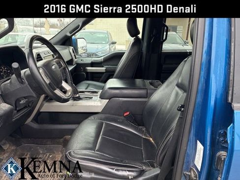 Used 2016 GMC Sierra 2500 Denali image 12