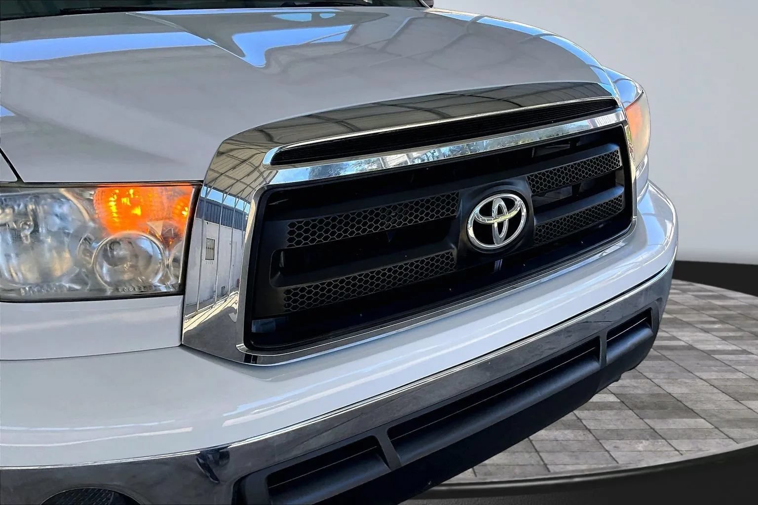 Used 2012 Toyota Tundra 2WD Double Cab image 29