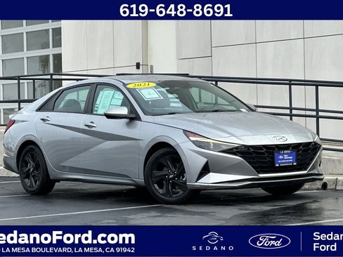 Used 2021 Hyundai Elantra SEL FWD image 1