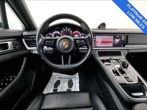 Used 2022 Porsche Panamera Platinum Edition RWD image 8