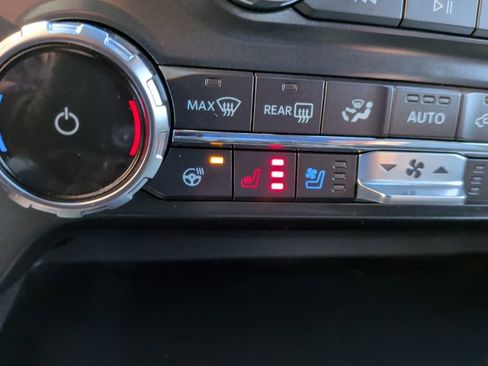 Certified 2022 Ford F150 Raptor w/ Equipment Group 801A High image 32