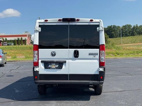 Used 2025 RAM ProMaster 2500 w/ U-Haul Equipment Group FWD image 4