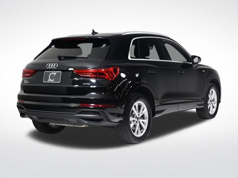 Used 2023 Audi Q3 2.0T Premium Plus w/ Premium Plus Package image 5