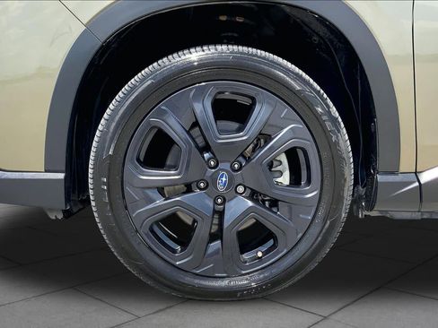 Used 2024 Subaru Ascent Onyx Edition AWD/4WD image 11