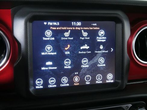 Used 2023 Jeep Gladiator Rubicon w/ Cold Weather Group AWD/4WD image 29