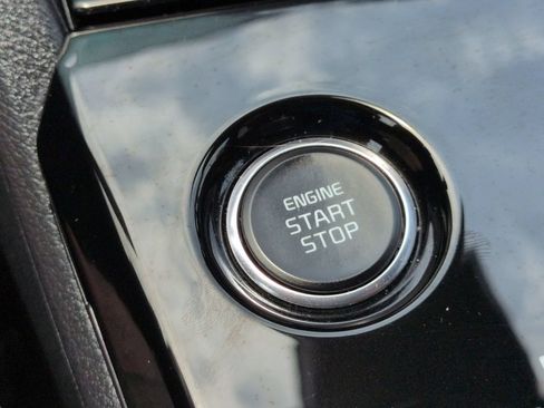 Certified 2025 Kia Sportage SX Prestige AWD/4WD image 36