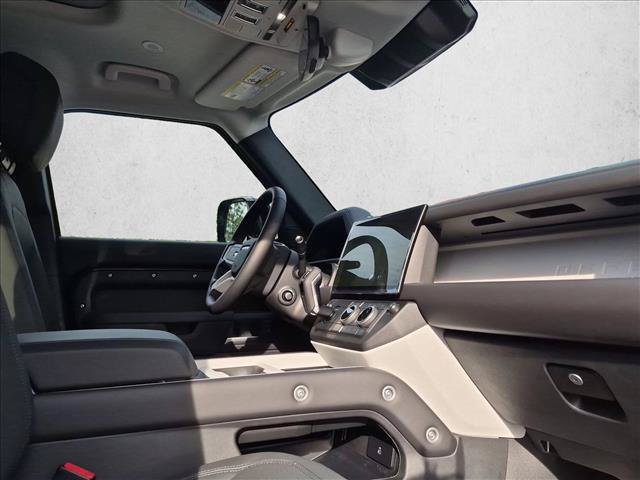 New 2026 Land Rover Defender 110 S AWD/4WD image 28