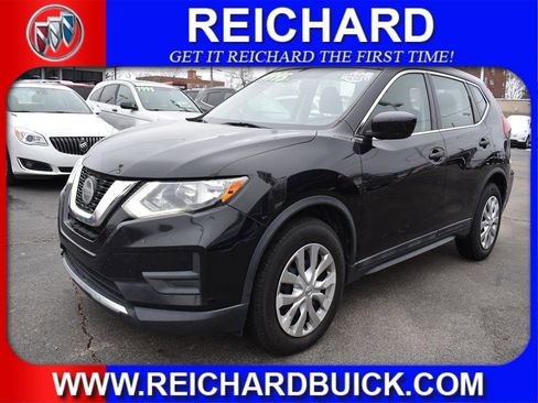 Used 2020 Nissan Rogue S image 1