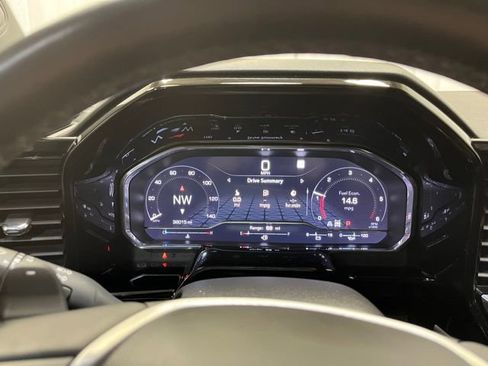 Used 2023 GMC Sierra 1500 SLT w/ SLT Premium Package image 21