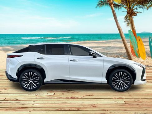 Used 2023 Lexus RZ 450e Premium w/ Accessory Package (Z1) image 7