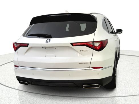 Used 2023 Acura MDX SH-AWD w/ Technology Package image 6