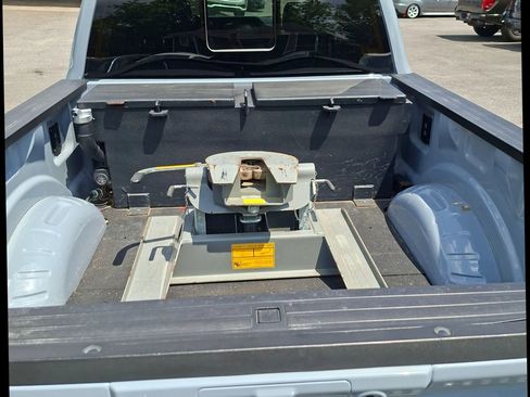 Used 2024 Ford F250 Platinum AWD/4WD image 7