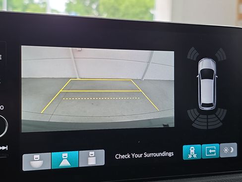 Certified 2025 Honda CR-V Sport-L image 23