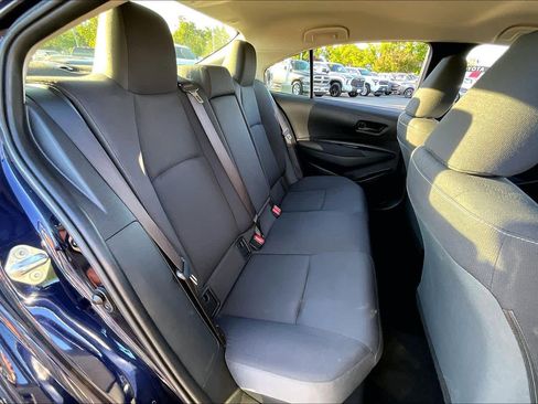 Used 2024 Toyota Corolla LE FWD image 19