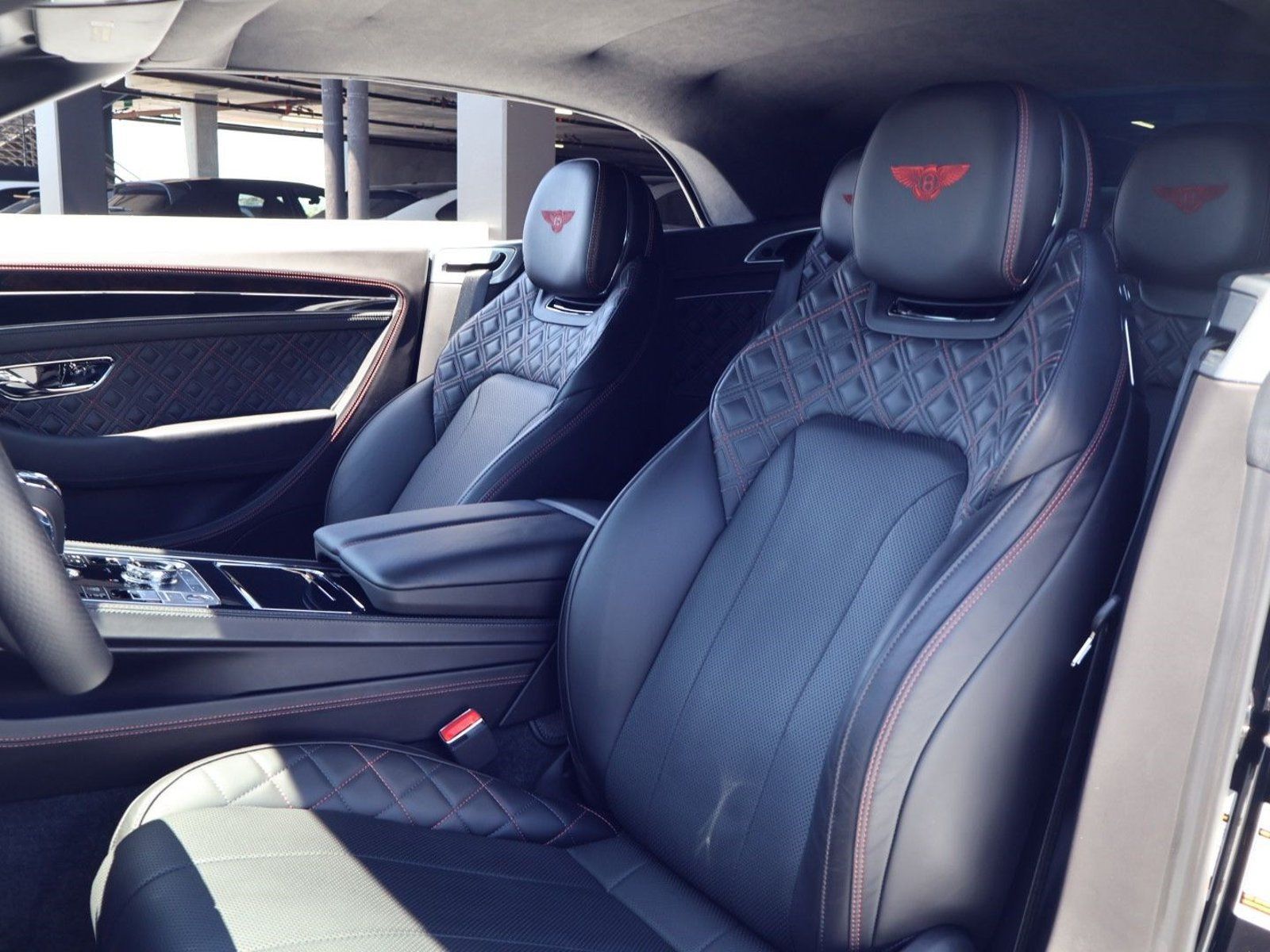 Certified 2020 Bentley Continental GT V8 AWD/4WD image 2