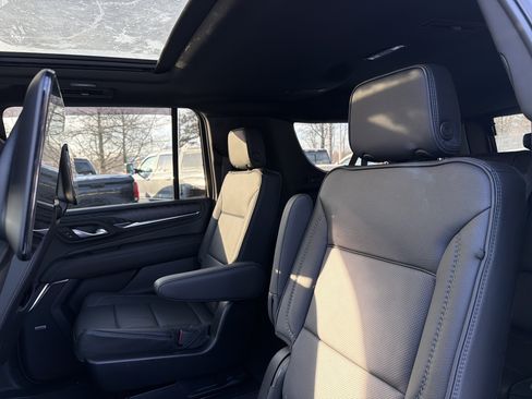 Certified 2024 GMC Yukon XL Denali w/ Denali Reserve Package image 33