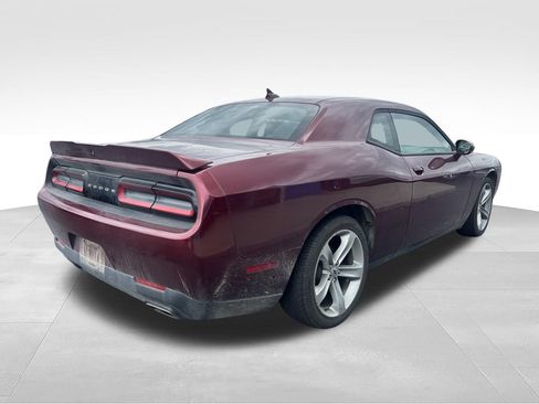 Used 2018 Dodge Challenger SXT w/ Super Sport Group (SS/T) RWD image 11