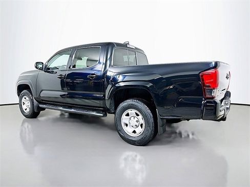 Used 2020 Toyota Tacoma SR image 5