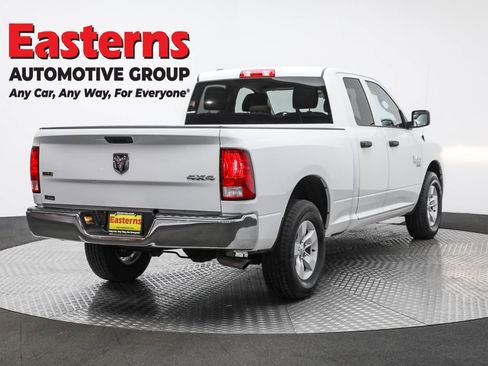 Used 2024 RAM 1500 Classic SLT image 5