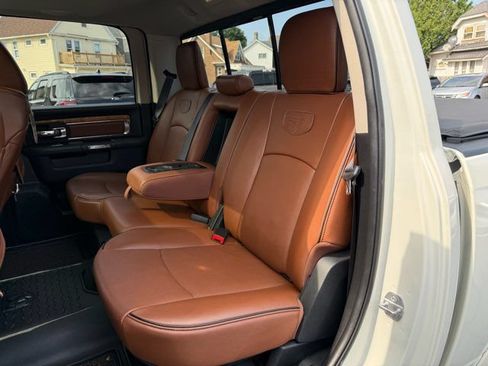 Used 2017 RAM 1500 Laramie Longhorn w/ Convenience Group AWD/4WD image 11