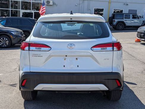 Used 2023 Toyota Corolla Cross L image 7