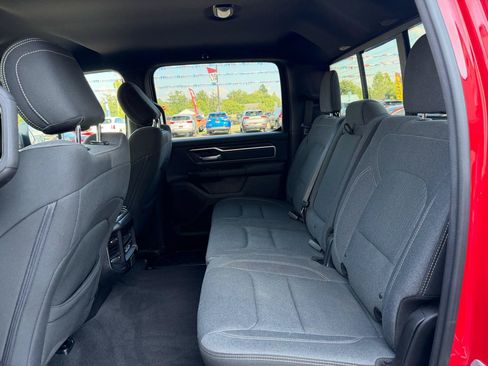 Used 2019 RAM 1500 Big Horn AWD/4WD image 17