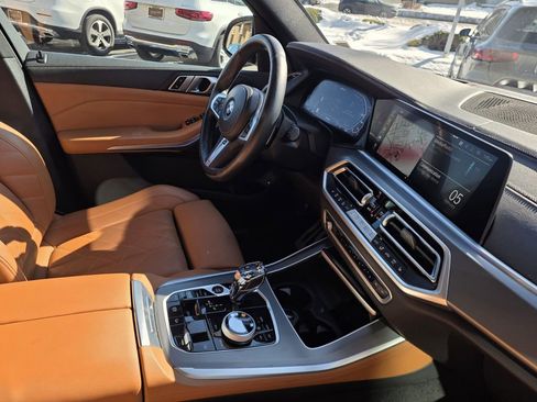 Used 2023 BMW X5 xDrive45e w/ Executive Package image 32