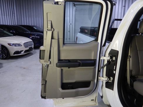 Used 2018 Ford F150 XL w/ Equipment Group 101A Mid image 16