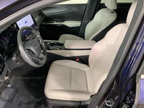 Certified 2024 Lexus RX 350 Premium w/ Cold Area Package AWD/4WD image 29