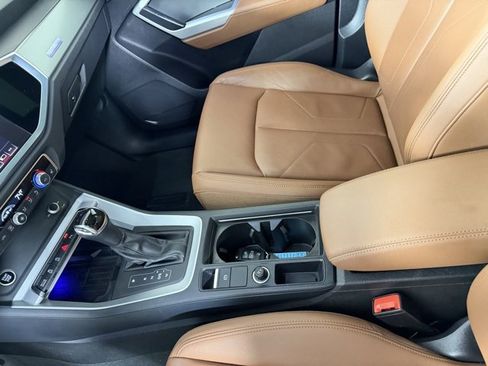 Used 2021 Audi Q3 2.0T Premium Plus w/ Premium Plus Package image 17