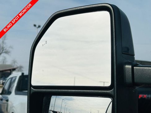 Used 2022 Ford F250 Limited image 13