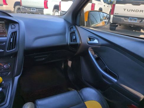 Used 2013 Ford Focus ST FWD image 16
