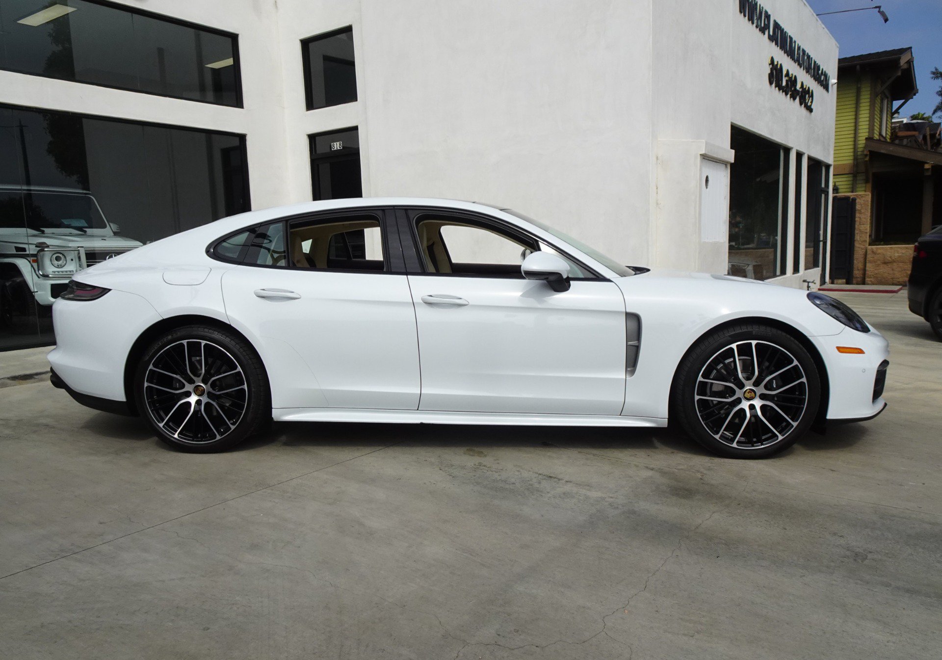 Used 2022 Porsche Panamera Platinum Edition RWD image 9