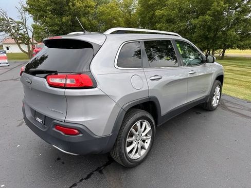 Used 2014 Jeep Cherokee Limited AWD/4WD image 6