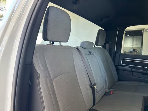 Used 2024 RAM 2500 Big Horn image 27