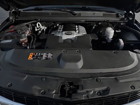 Used 2020 Cadillac Escalade ESV 4WD image 33