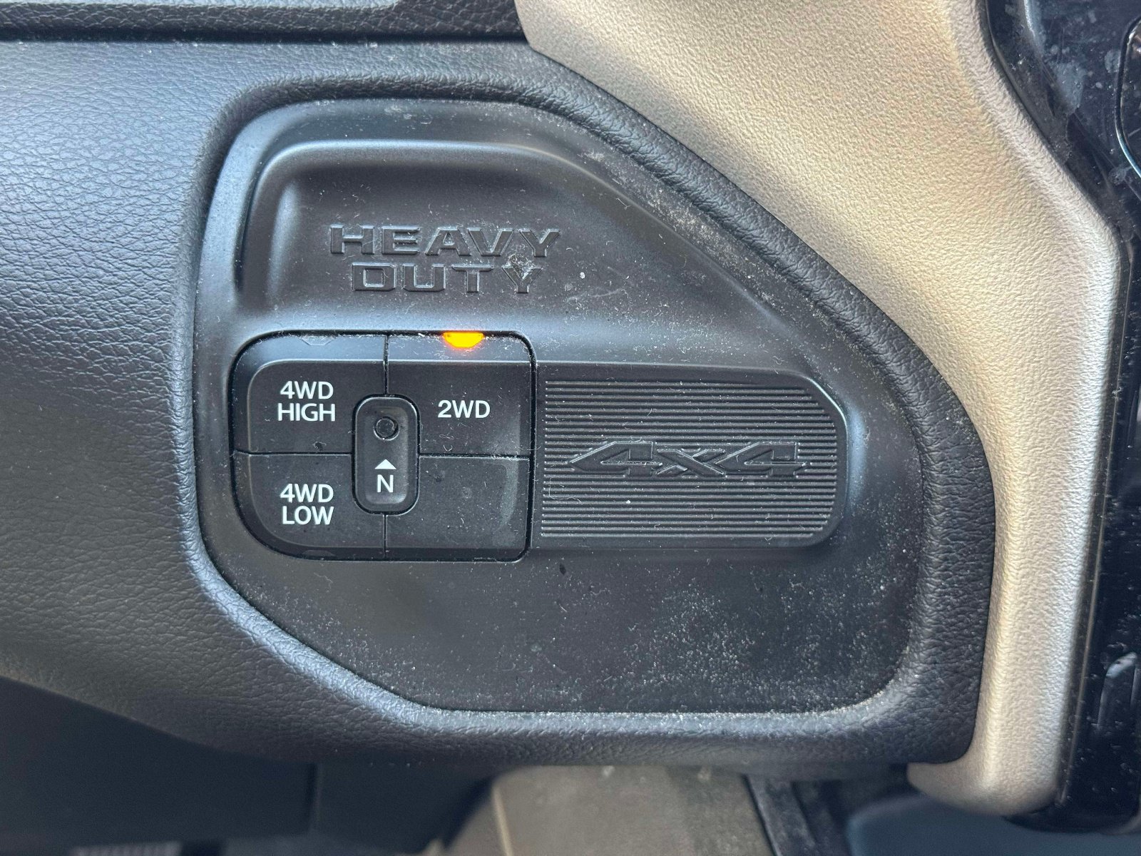 Used 2022 RAM 3500 Laramie w/ Chrome Appearance Group AWD/4WD image 25