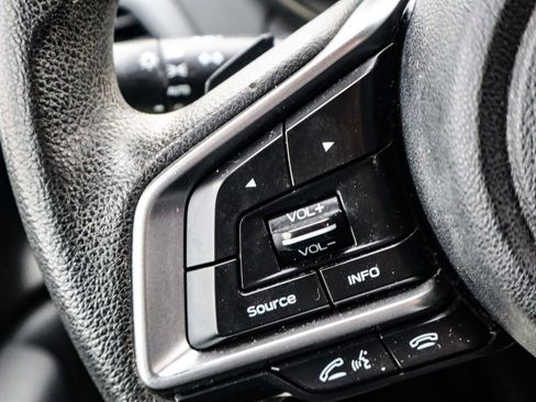 Used 2018 Subaru Impreza 2.0i Premium image 25