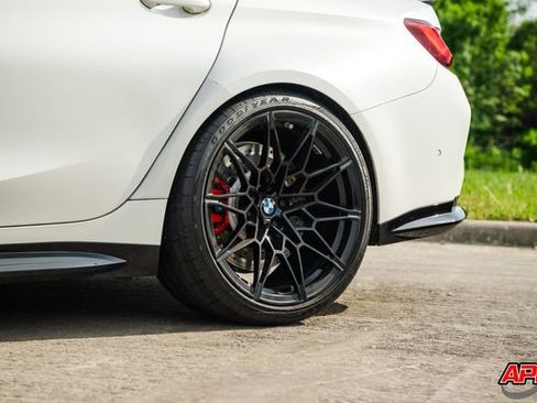 Used 2021 BMW M3 MANUAL w/ M Carbon Exterior Package image 48