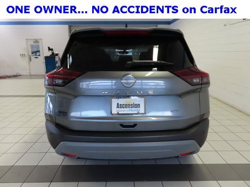 Used 2023 Nissan Rogue S image 12