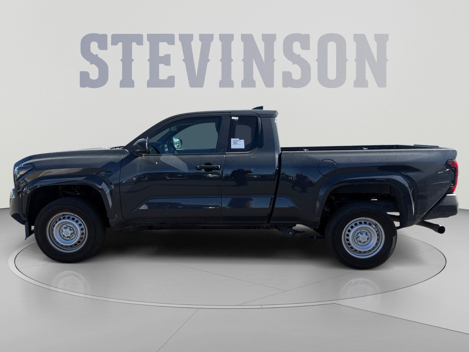 Used 2025 Toyota Tacoma SR AWD/4WD image 2