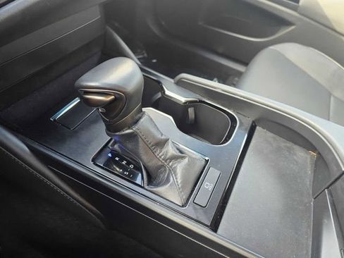 Certified 2024 Lexus ES 350 w/ Accessory Package (Z2) FWD image 31