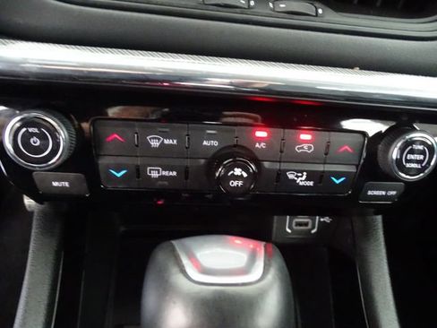 Certified 2023 Jeep Compass High Altitude w/ Driver Assist Group I AWD/4WD image 14