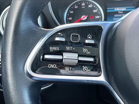 Used 2020 Mercedes-Benz GLC 300 4MATIC image 11