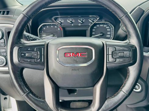 Used 2019 GMC Sierra 1500 AT4 w/ AT4 Premium Package AWD/4WD image 12