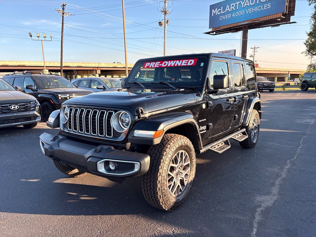 Used 2024 Jeep Wrangler Unlimited Sahara AWD/4WD image 3
