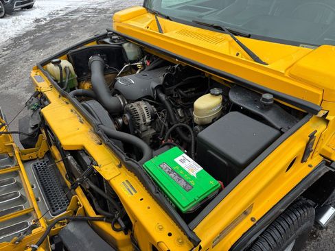 Used 2003 HUMMER H2 w/ Preferred Equipment Group image 20
