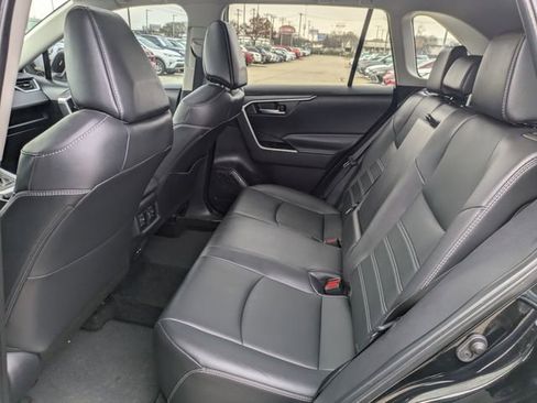 Used 2024 Toyota RAV4 XLE Premium image 28